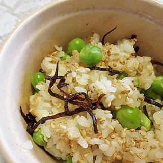 レンジで簡単豆昆布ごはん